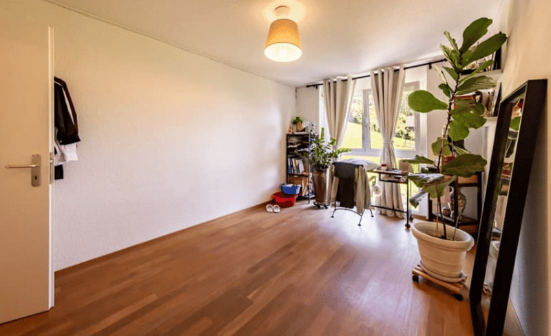 Wohnen, wo andere Ferien machen – 4.5-Zimmer-Wohnung mit See- & Alpenblick (10)