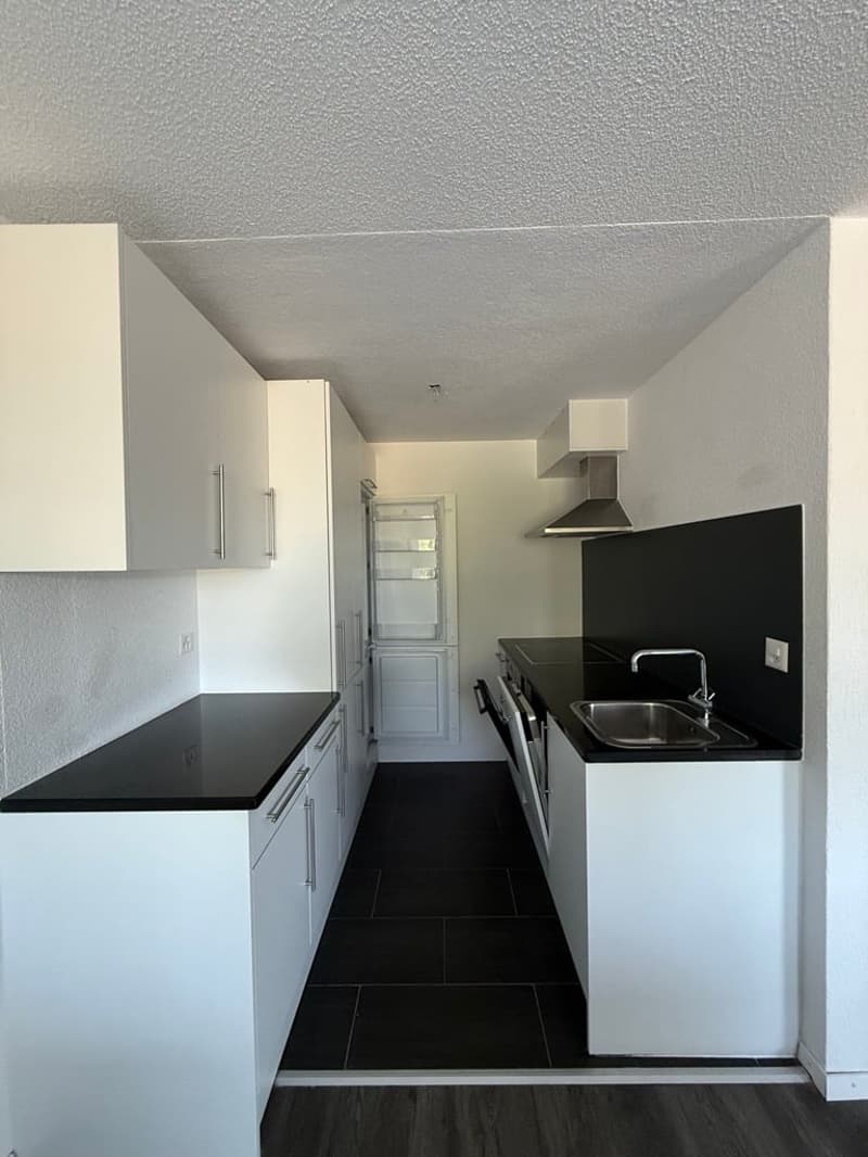 Attraktive 3.5-Zimmer-Wohnung in Rüfenacht (8)