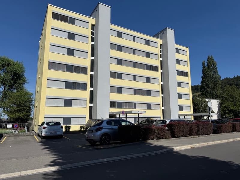 Attraktive 3.5-Zimmer-Wohnung in Rüfenacht (6)