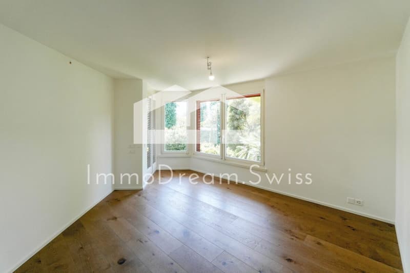 Grosszügige, sowie helle 4 ½ Zi. Maisonette-Eigentumswg., «Residenza al Parco», teilweise Seesicht (10)