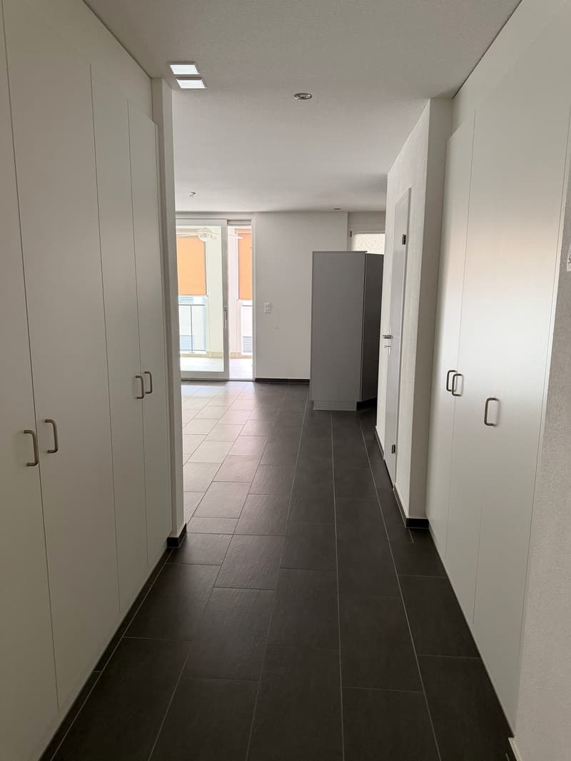 Lichtdurchflutete 3.5-Zimmer-Wohnung, 95 m², an zentraler Lage in Steffisburg (3)