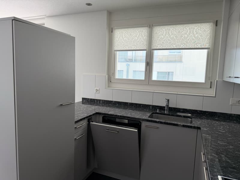 Lichtdurchflutete 3.5-Zimmer-Wohnung, 95 m², an zentraler Lage in Steffisburg (8)