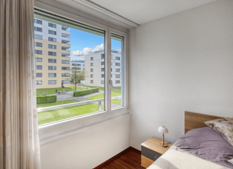 Grosszügige 3.5-Zimmer-Wohnung im ruhigen Wohnpark Feldhof in Zug (5)