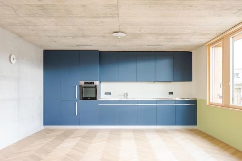 Helle 3.5 Zi.-Wohnung mit Seesicht & grossem Balkon (2)