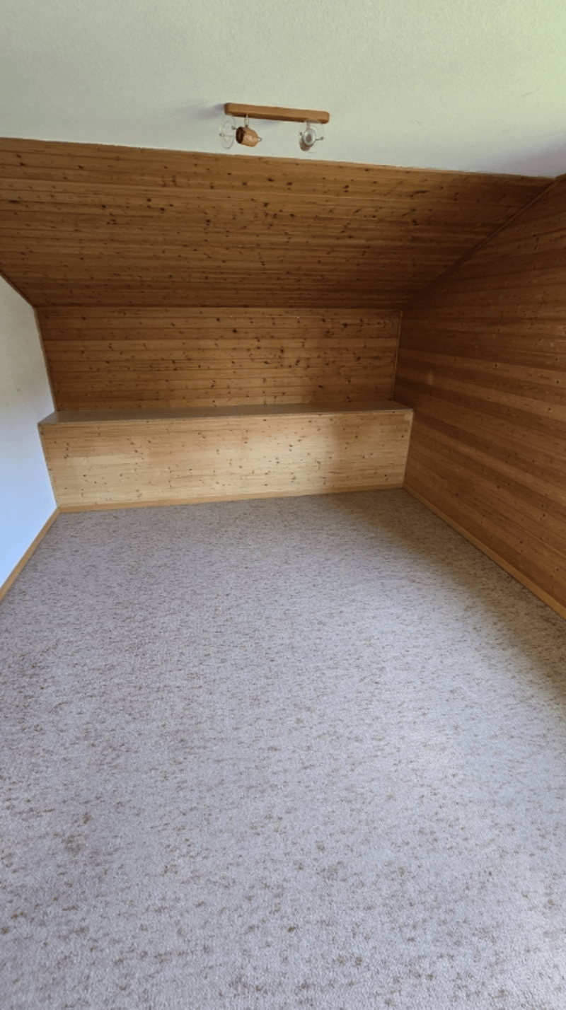 Grosszügige 3-Zimmer-Wohnung mit traumhafter See- und Bergsicht (7)