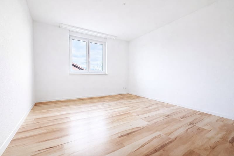 MODERNES FAMILIENHAUS IN EIKEN LICHT, RUHE & WOHNQUALITÄT (10)
