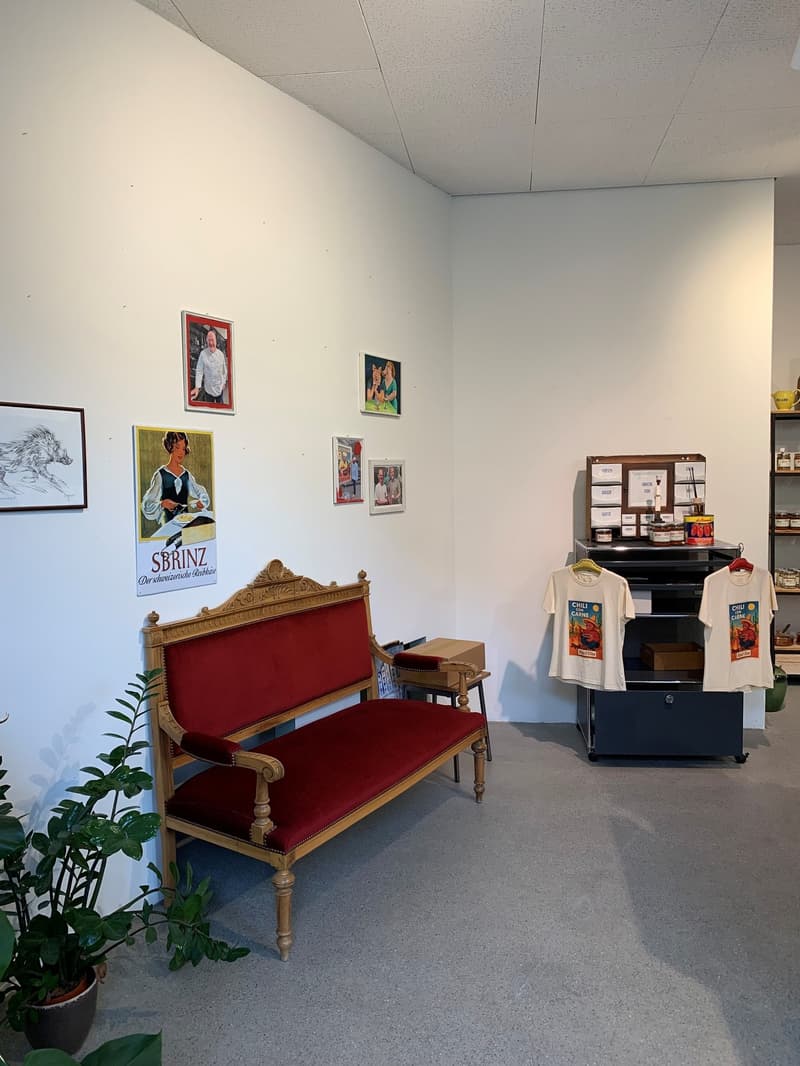 Nachmieter gesucht – Ladenlokal / Büro / Parkplätze (2)