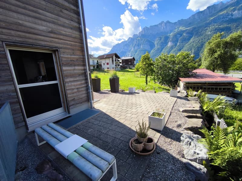 Modernes, freistehendes 6 1/2 Zimmer- Holzhaus mit Seesicht/Ufernähe (2)