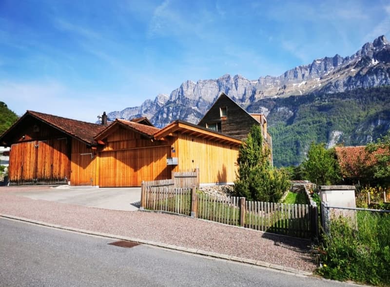 Modernes, freistehendes 6 1/2 Zimmer- Holzhaus mit Seesicht/Ufernähe (30)
