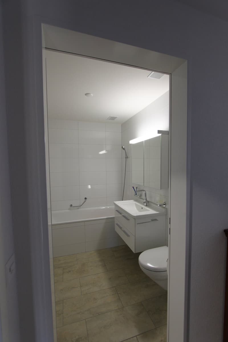 3.5 Zimmer-Wohnung im 2. Terrassengeschoss (im Baurecht) in Schliern b. Köniz (24)