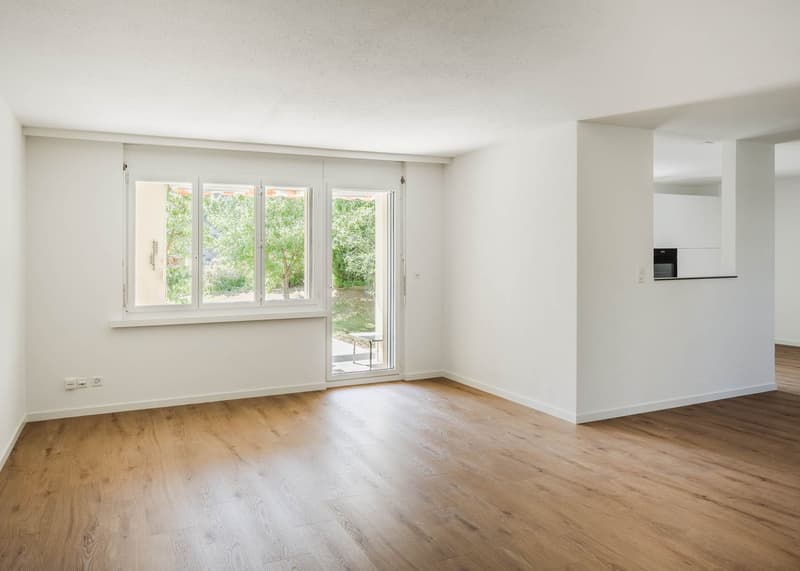 Erstvermietung nach Umbau: 5.5-Zimmer-Doppeleinfamilienhaus mit Bodenseesicht in Wittenbach (5)