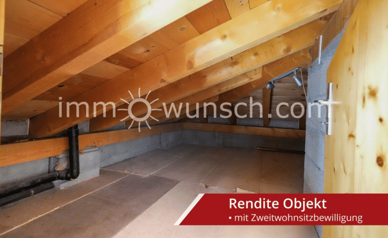 Die Gelegenheit - Charmante 2 ½ Zimmer (3 ½ Zi.) Dach-Eigentumswohnung, mit 2. Wohnsitzbew. (24)