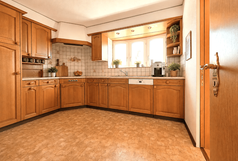 Charmantes 8.5-Zimmer-Einfamilienhaus an privilegierter Südhanglage (6)