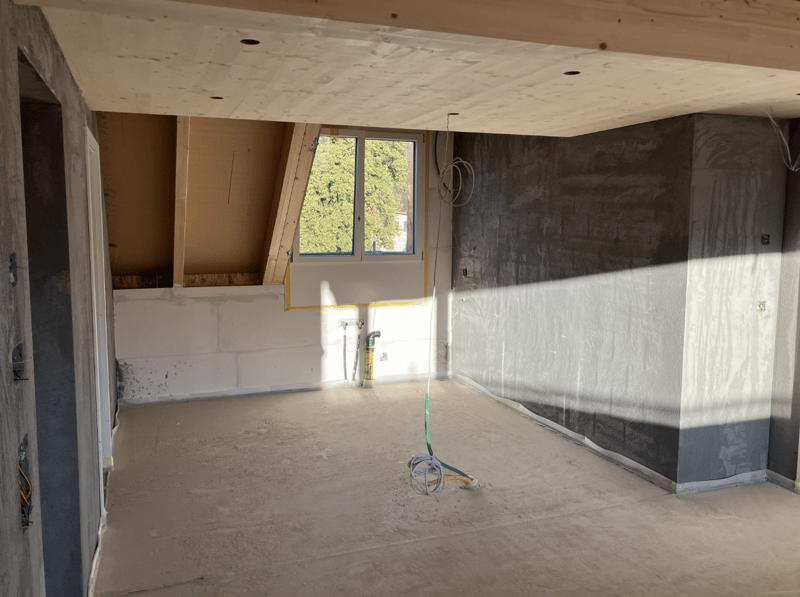 Neue 4 1/2 Zimmer Galerie Wohnung (9)