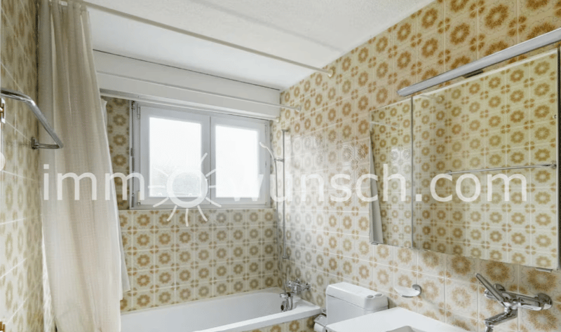 Helle 5.5-Zimmer-Wohnung mit Balkon und Doppelgaragenbox in Baar (8)