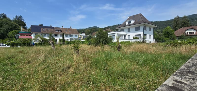 Grosszügige Baulandparzelle an bester Lage (1)