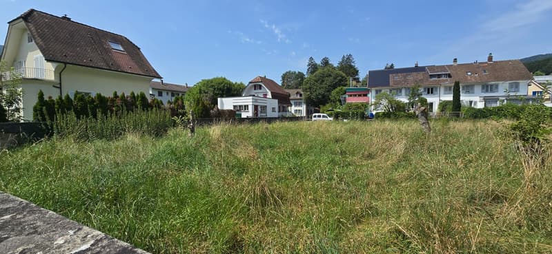 Grosszügige Baulandparzelle an bester Lage (3)