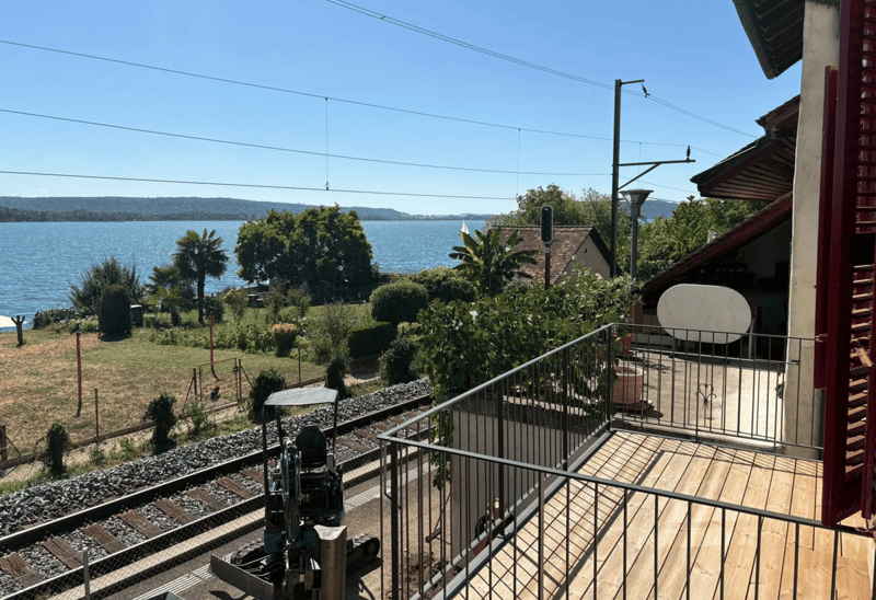 Renovierte Altbauwohnung - Dachgeschoss mit Galerie und Loggia - 3.5-Zimmer mit Seeblick (11)