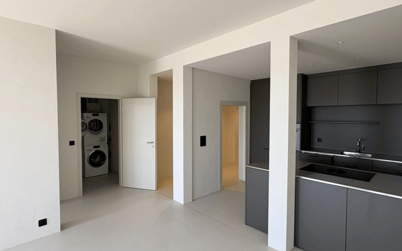 Renovierte Altbauwohnung - Dachgeschoss mit Galerie und Loggia - 3.5-Zimmer mit Seeblick (2)