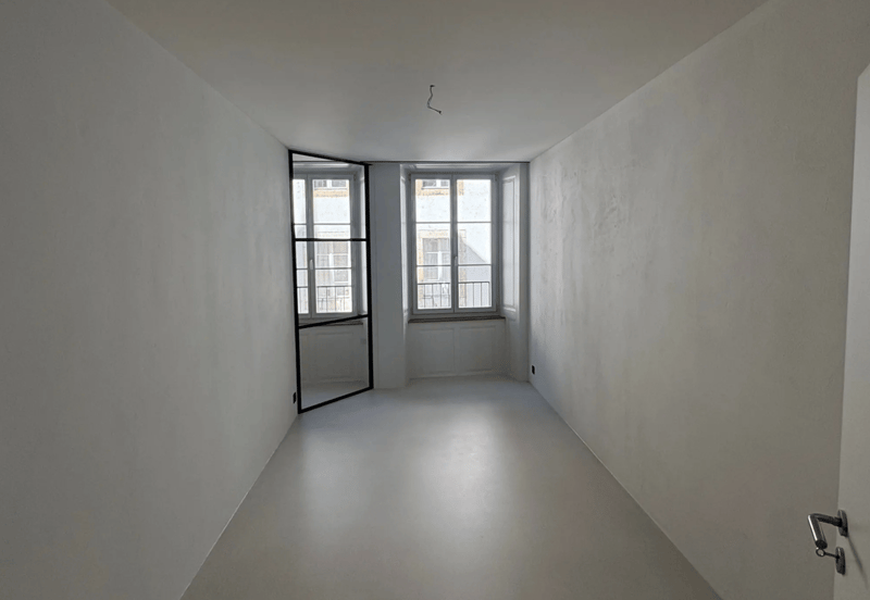 Renovierte Altbauwohnung - Dachgeschoss mit Galerie und Loggia - 3.5-Zimmer mit Seeblick (5)
