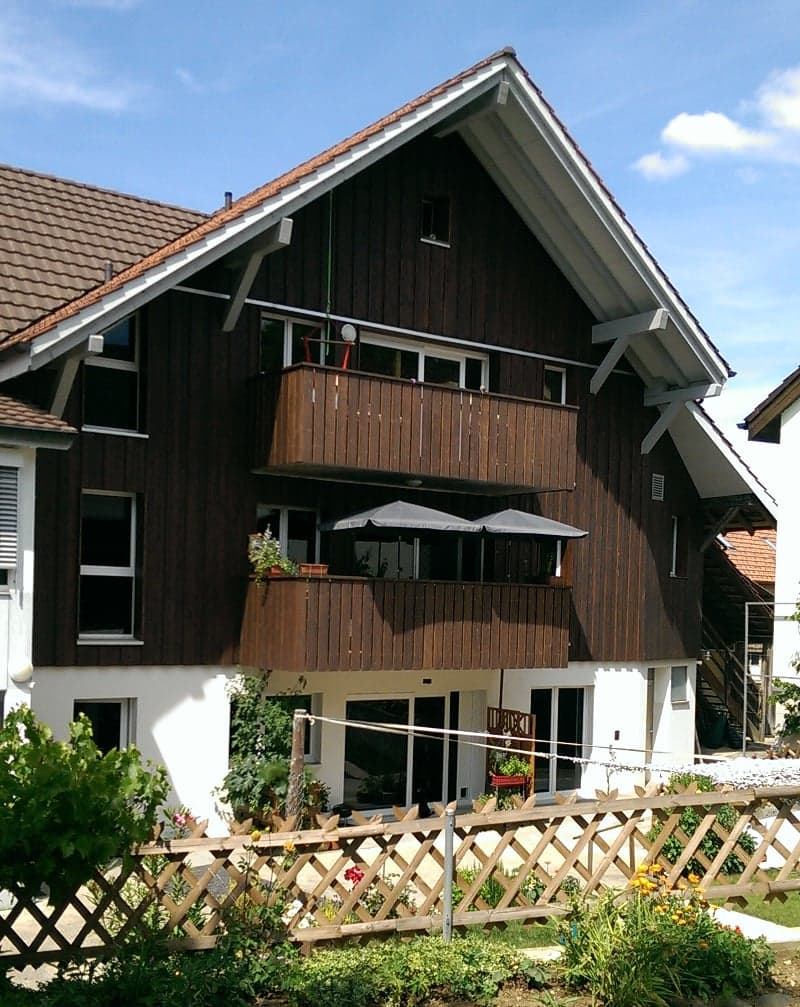 Zu vermieten 4 1/2 Zimmer Wohnung 1. Etage (1)