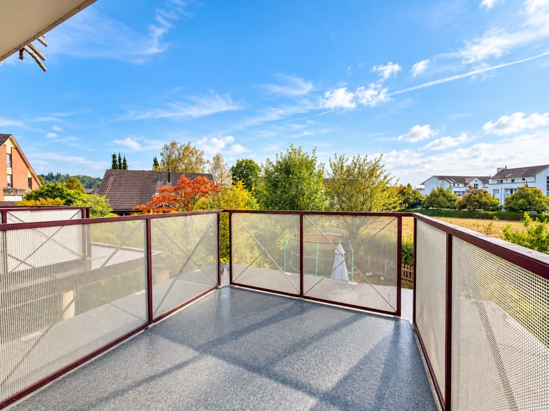 IHR NEUES ZUHAUSE IN KLOTEN GROSSZÜGIGES WOHNEN & GARTENIDYLLE (13)