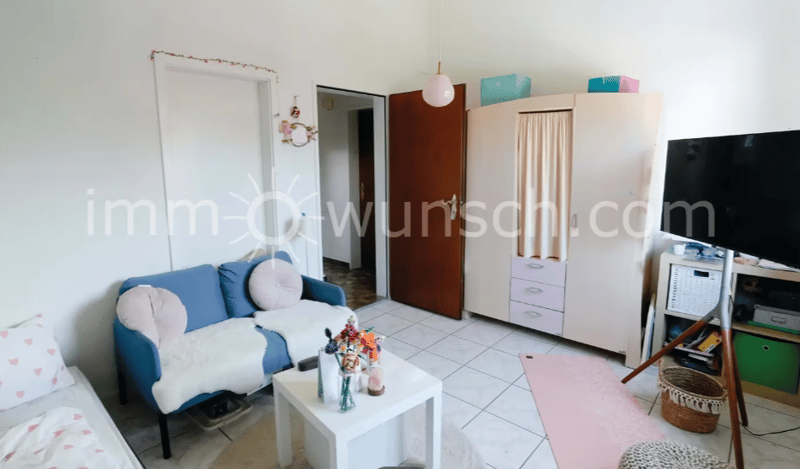 Grosszügiges 5 ½ Zimmer Einfamilienhaus (9)