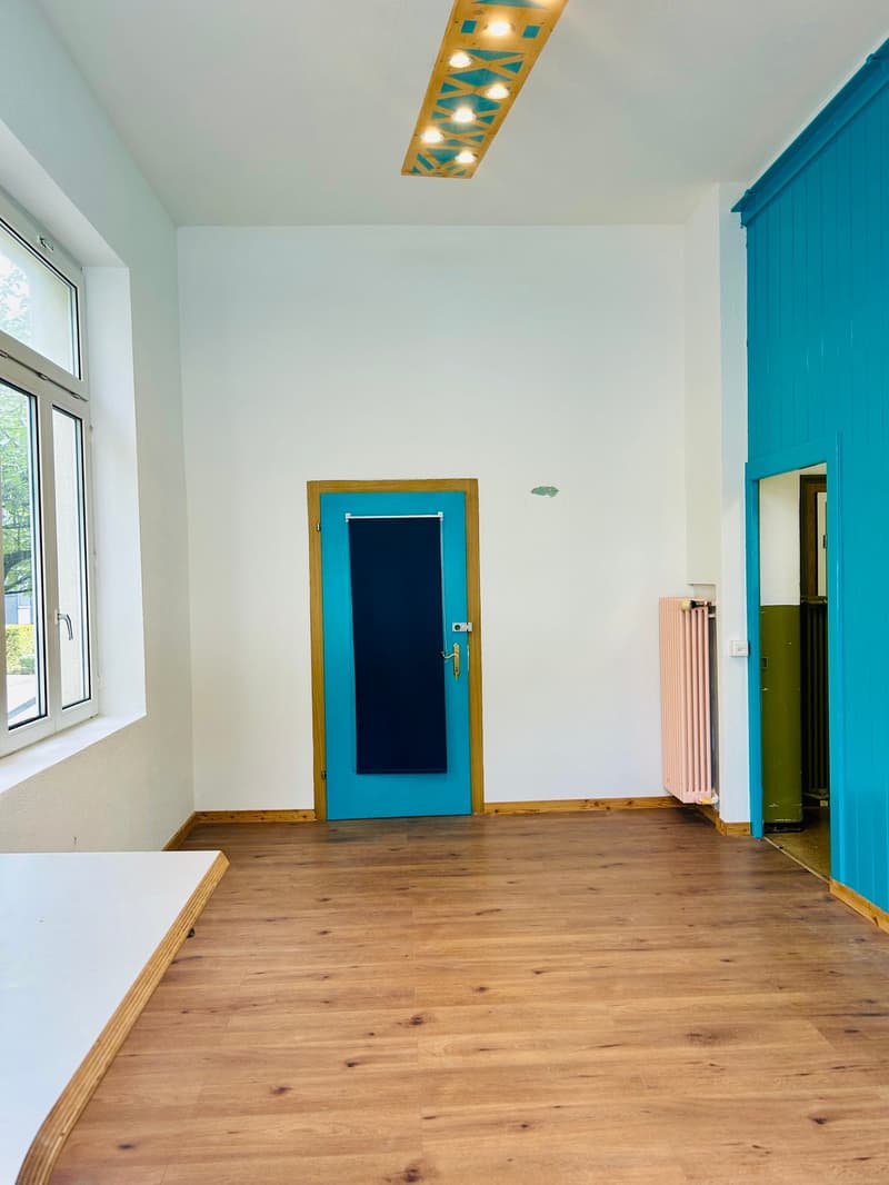Büro und Lagerraum (4)