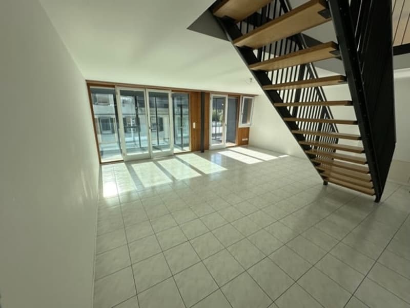 Schöne 4 1/2-Zimmer Maisonette-Wohnung im Dorfzentrum (3)