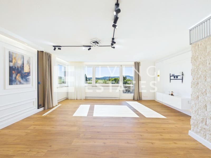 TERRASSENHAUS MIT PANORAMABLICK UND INDIVIDUELLEM LICHTKONZEPT (2)