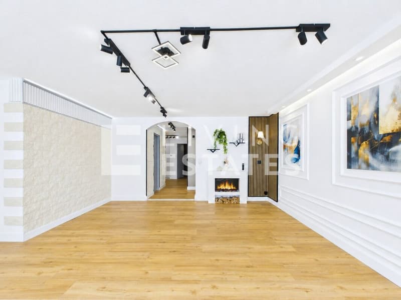 TERRASSENHAUS MIT PANORAMABLICK UND INDIVIDUELLEM LICHTKONZEPT (5)