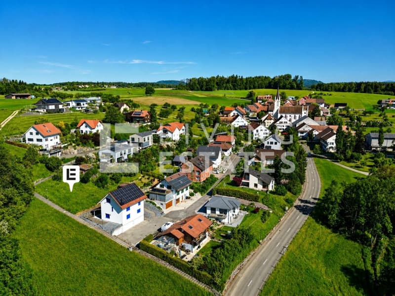 BAULAND ZWISCHEN NATUR UND WEITBLICK (1)