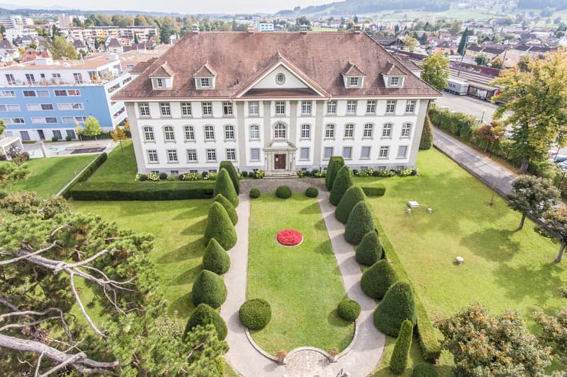 Atelier/Hobbyraum mit Lavabo im Schloss Mühlenhof zu vermieten (1)