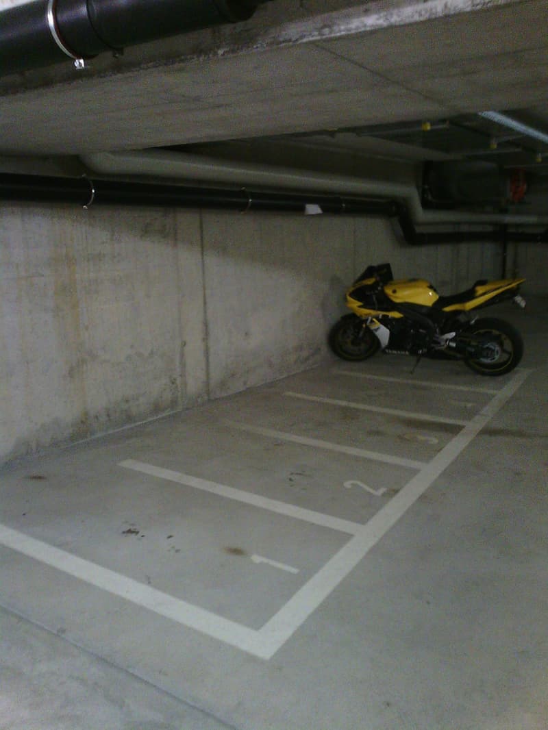 Motorradplatz zu vermieten! (4)