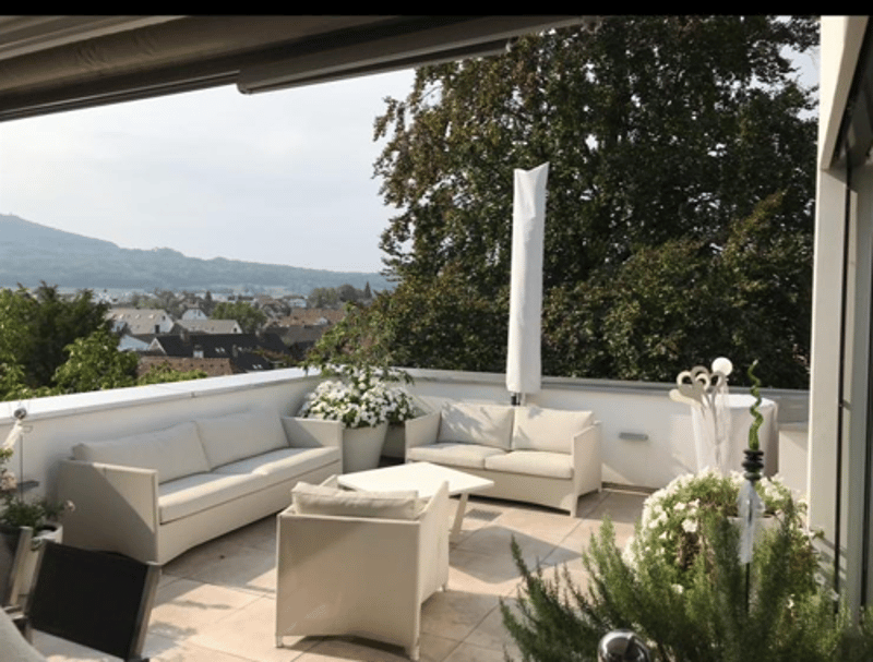 3 1/2 Maisonette Attikawohnung, grosse Sonnenterrassen mit Keller, 2 TG-Plätzen (6)