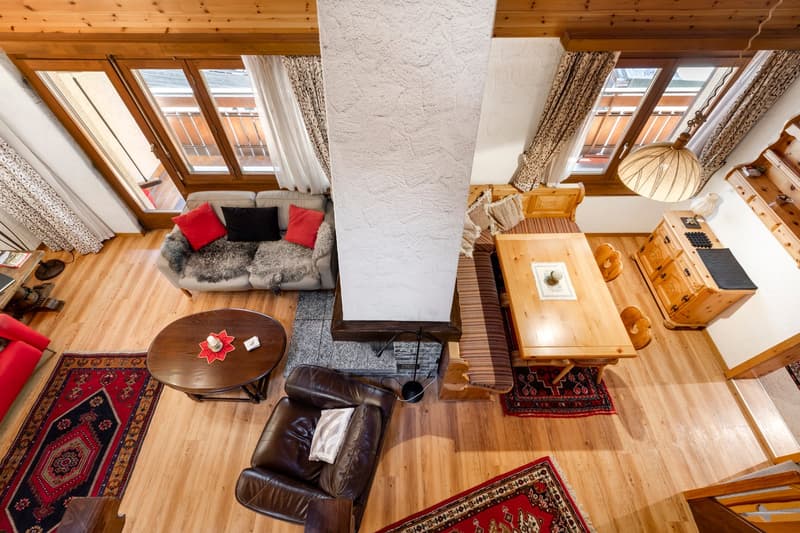 3 1/2 Zimmer Duplex Eigentumswohnung mit Galerie, Balkon und Cheminée (3)