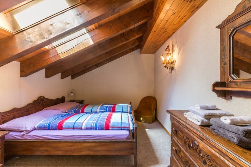 3 1/2 Zimmer Duplex Eigentumswohnung mit Galerie, Balkon und Cheminée (7)