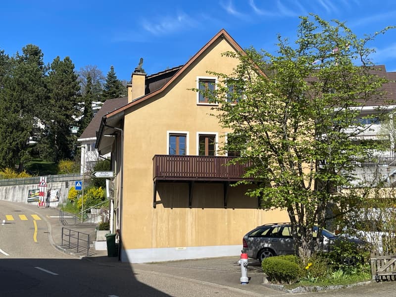 3 1/2 Zimmer Maisonette Dachwohnung 88 m2 mit 2 Balkonen und Studio 46 m2 (Option) (5)