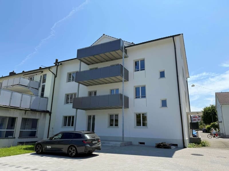 Komplettsanierte 3.5-Zi. Dachwohnungen inmitten von Romanshorn (3)