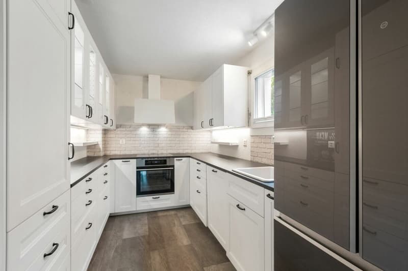 6.5-Zimmer-Haus mit viel Umschwung und Privatsphäre (4)