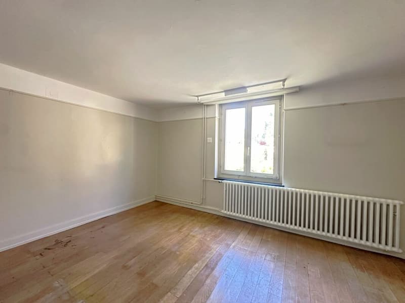 Historisches 6-Zimmer-Einfamilienhaus mit Ausbaupotenzial in Oberwangen (5)