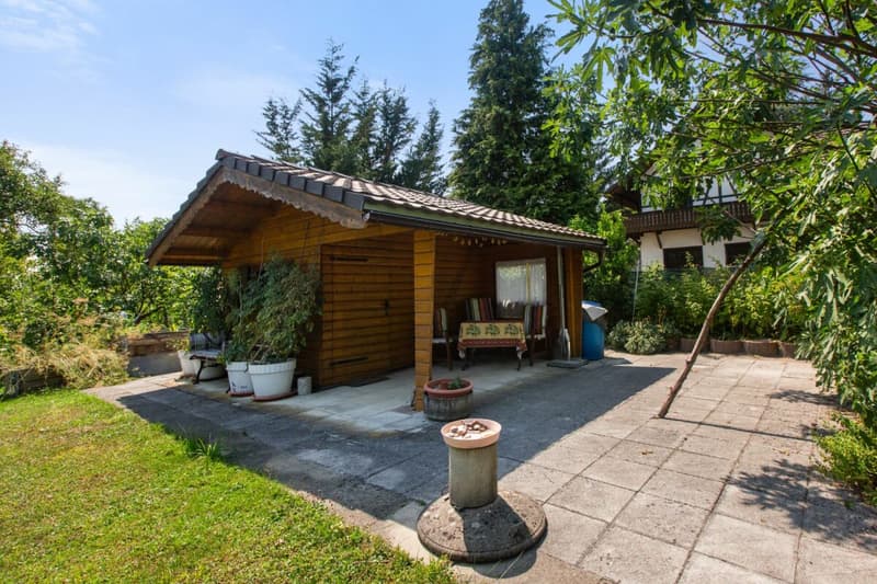 Idyllisches Anwesen mit viel Land & Privatsphäre (17)