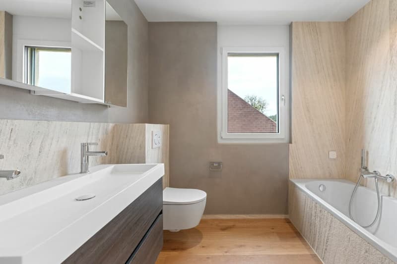 Hochwertige Doppelhaushälfte mit Garten und zwei Abstellplätzen in der Tiefgarage an ruhiger Lage (9)