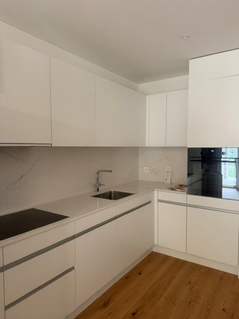 Moderne Wohnung für Mieter mit Flair für einen schönen Garten (4)