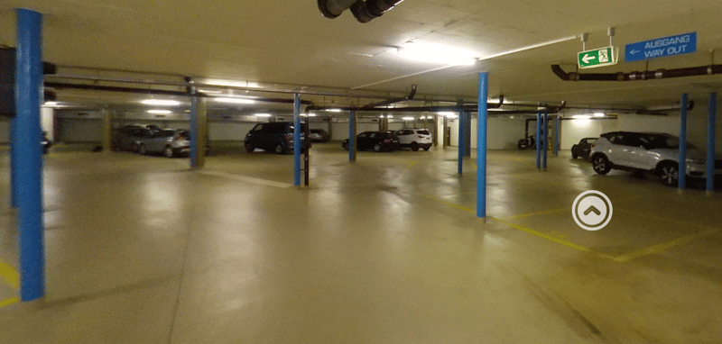 Central garage parking space for rent in 8045 Zurich / Sihlcity! (2)