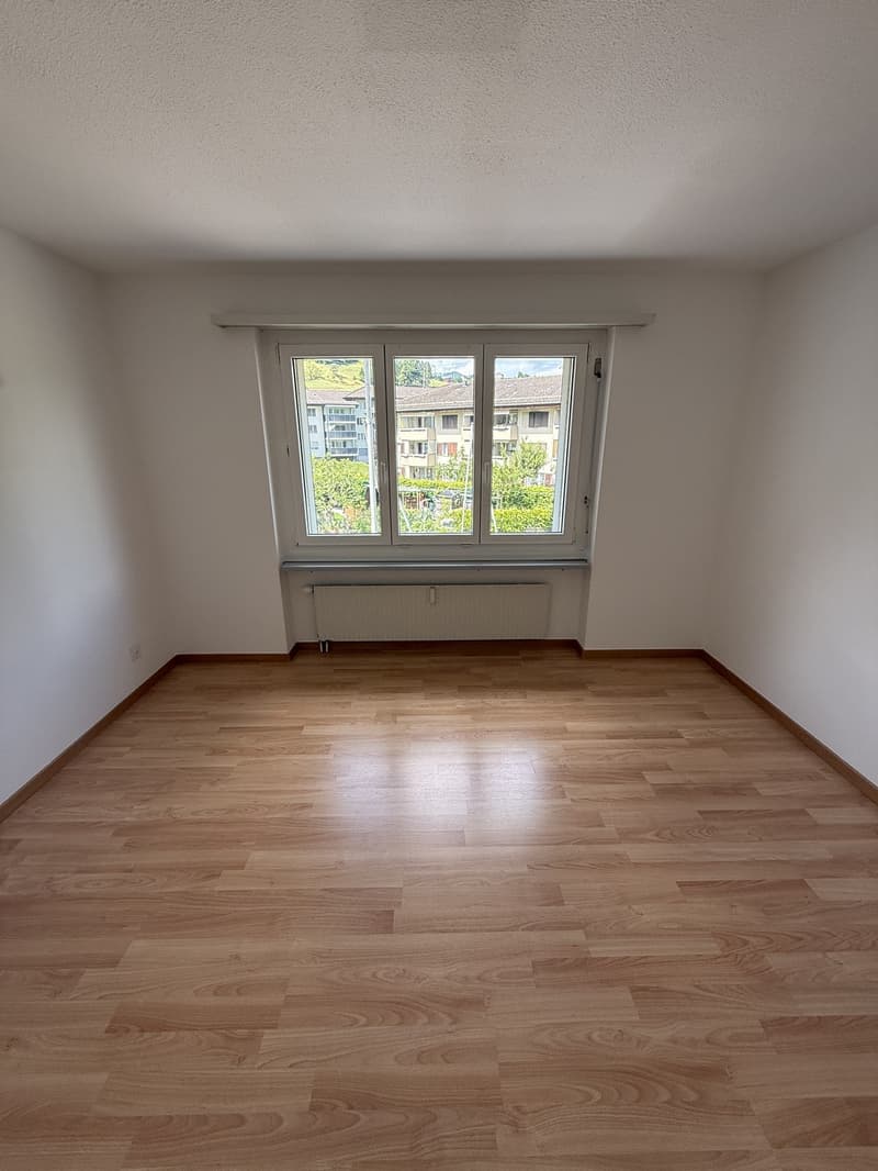 4-Zimmer-Wohnung mit viel Platz & idealer Lage in Schmerikon - Befristet bis zum 30.06.2027 (9)