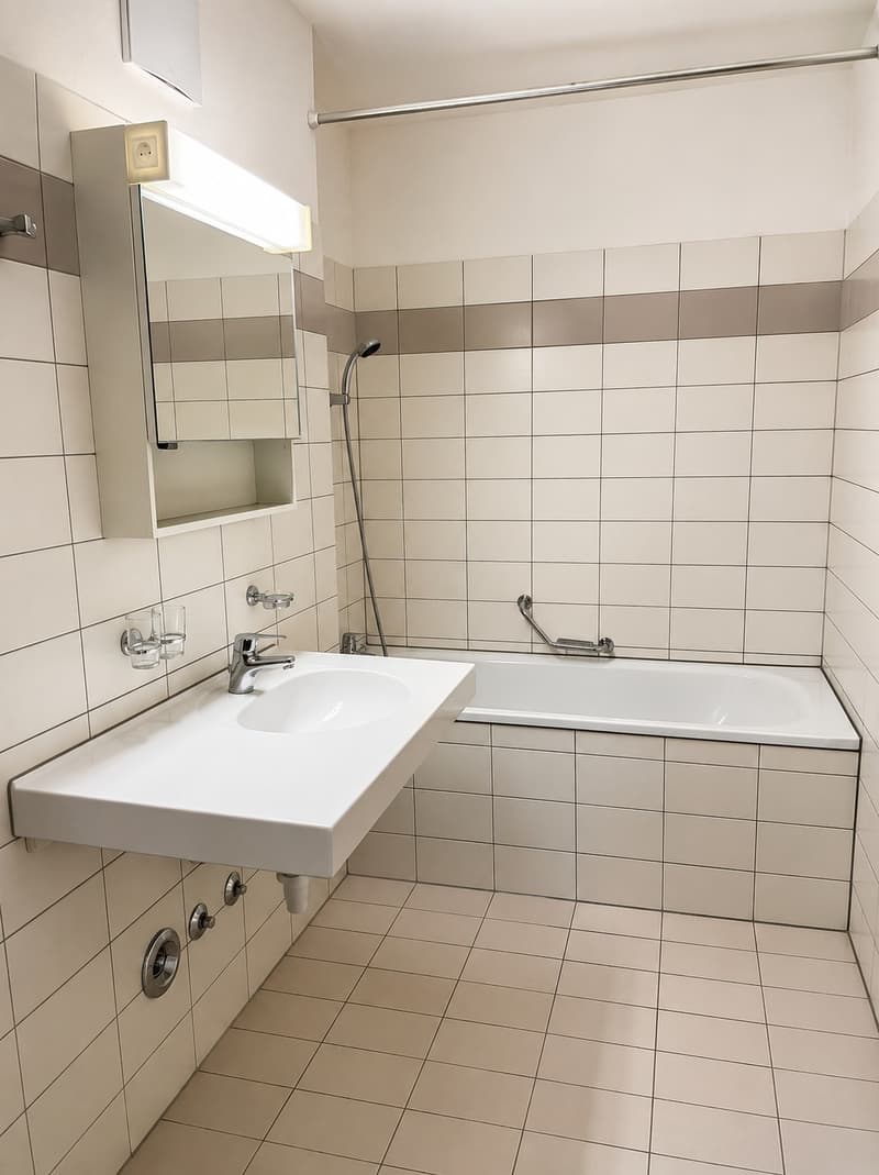 Moderne 2-Zimmer-Wohnung an bester Lage im Zürcher Kreis 5 (6)