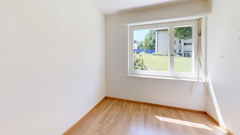 Befristet bis 31.03.2027: Ideale Zwischenlösung  3.0-Zimmerwohnung in Seebach (3)