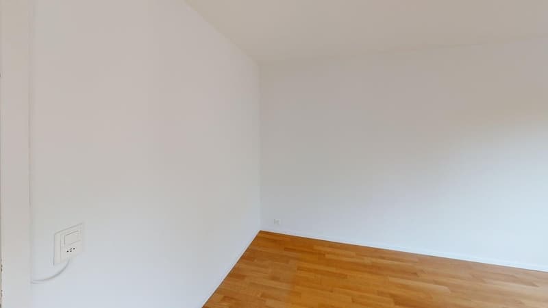 6-Zimmer-Wohnung im Herzen von Zumikon - ENGLISH BELOW (2)