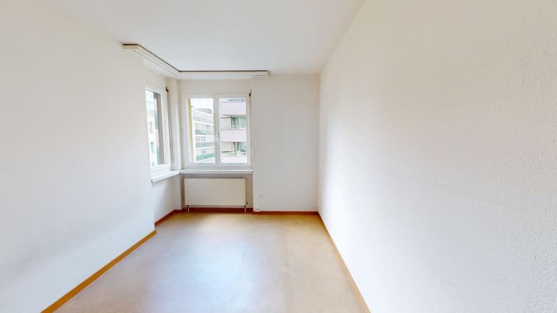 Gemütliche 4-Zimmer-Wohnung in Zürich-Altstetten (Befristung bis 30.09.2027) (7)